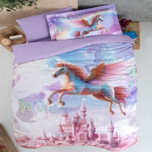 Lenjerie de pat Unicorni de Poveste din bumbac 100% ranforce, imprimeu 3D digital, 3 piese, ambalată în cutie cadou.