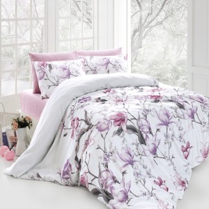 Lenjerie pat bumbac ranforce 6 piese, alb și lila, fețe de pernă pătrate și dreptunghiulare, cearceaf de pat roz cu flori de lalele și margarete.