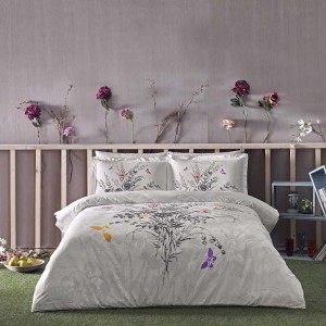 Lenjerie de pat dublu Cerelia din bumbac 100% satin cu imprimeu floral artistic